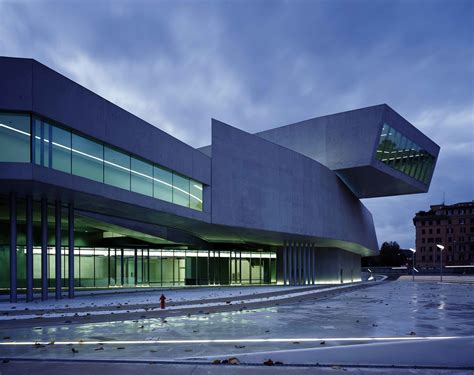 Zaha Hadid: MAXXI: The National Museum of Twenty-First-Century Arts Reader