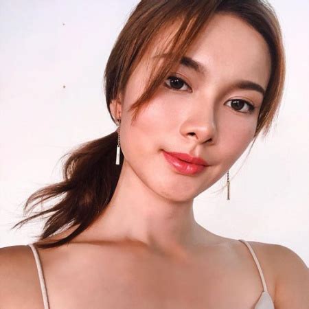 Zhang Yao Dong's Wife: Jamie Pang