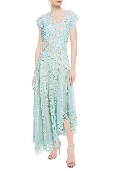 Zimmermann Dresses on Sale: Up to 70% Off!