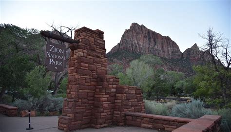 Zion Canyon Visitor Center: Your Gateway to the Wonders of 2025