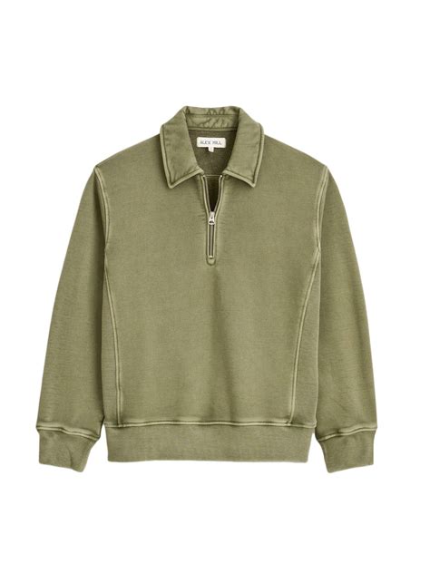 Zip Collar Sweatshirt: A Versatile and Timeless Fashion Staple