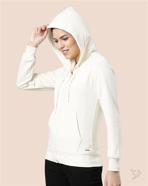 Zipper Hoodies for Women: A Comprehensive Guide to Staying Warm and Stylish