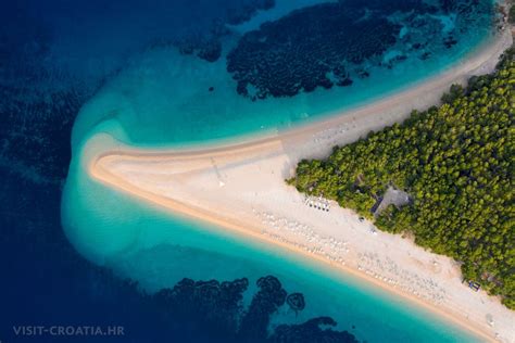 Zlatni rat: Rajski plažni raj Hvara u zlatnoj boji