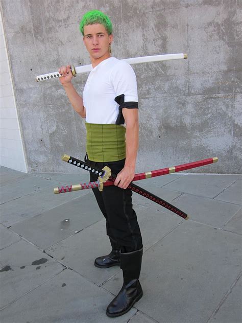 Zoro One Piece Cosplay: Embracing the Dauntless Spirit of the Legendary Swordsman