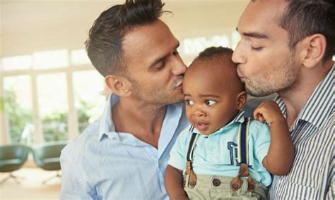 a family of choice a gay mans story of international adoption Epub