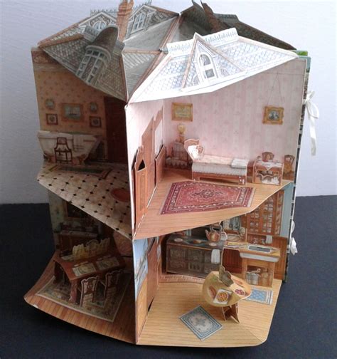a three dimensional victorian doll house PDF