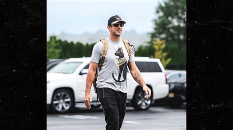 aaron rodgers egyptian shirt