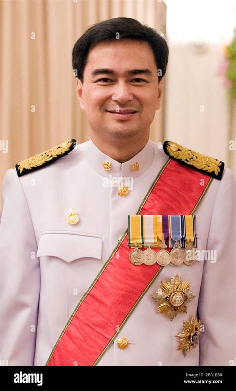 abhisit vejjajiva