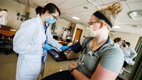 accelerated nursing program quinnipiac