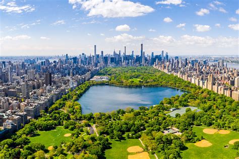 acreage of central park new york city