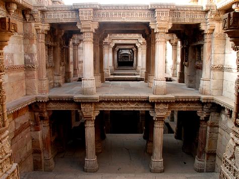 adalaj circle