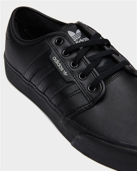 adidas all black shoes