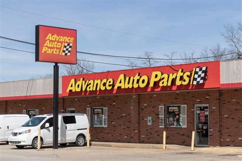 advance auto parts hays