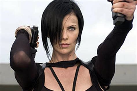 aeon flux actors