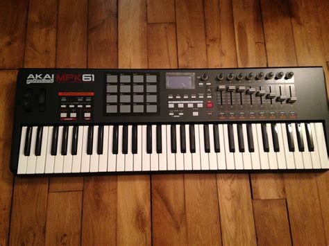 akai mpk61 specs Doc