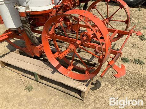 allis chalmers corn planter manual PDF