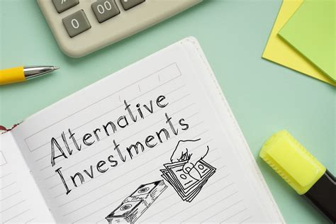 altrnative income etf