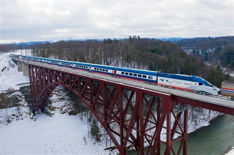 amtrak high speed train