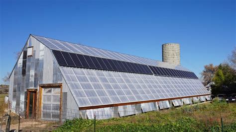 an attached solar greenhouse in english and spanish Kindle Editon