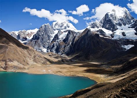 andes mountains in peru