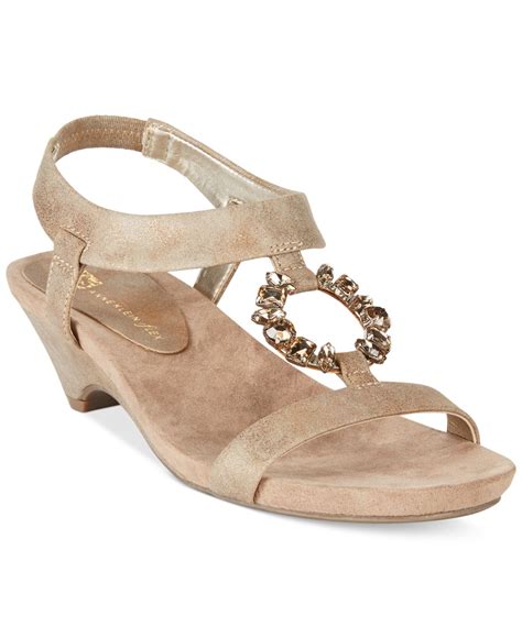 anne klein wedge shoes