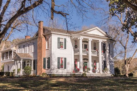 antebellum homes of georgia Reader