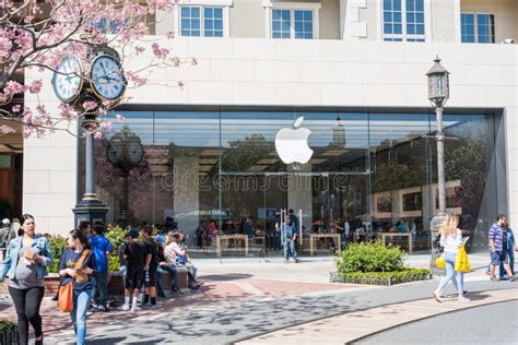 apple store americana Doc