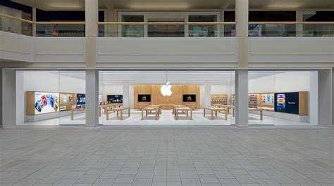 apple store freehold Doc