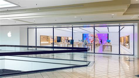 apple store naples fl Reader