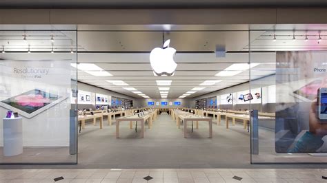 apple store roosevelt field Kindle Editon