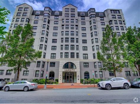 apts in foggy bottom