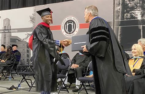 arkansas state university graduation