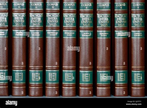 arts linde encyclopaedia universalis ebook Kindle Editon