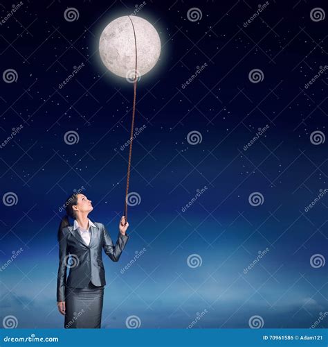 audio of catch the moon Doc