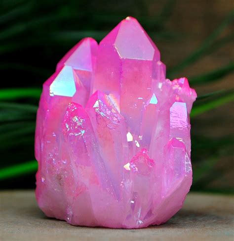 aura quartz pink