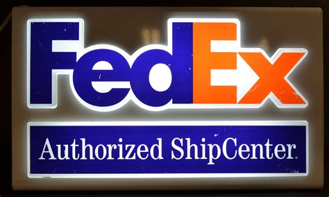 authorized fedex shipping center