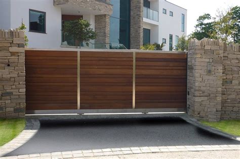 automatic driveway gates automatic driveway gates Reader