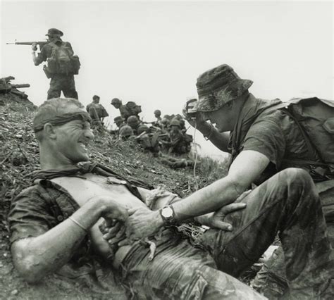 bac si a green beret medics war in vietnam Doc