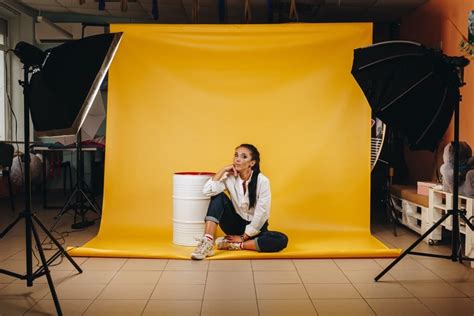 backdrops and backgrounds a portrait photographers guide Reader
