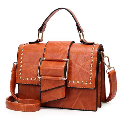 bag shoulder leather