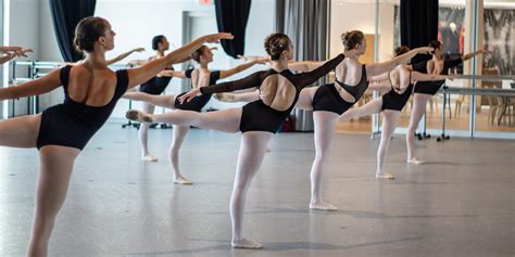 ballet trainee programs