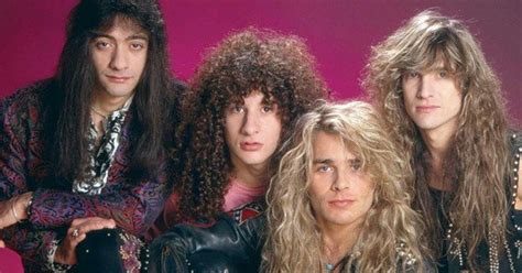 bands that were charting when white lion was popular