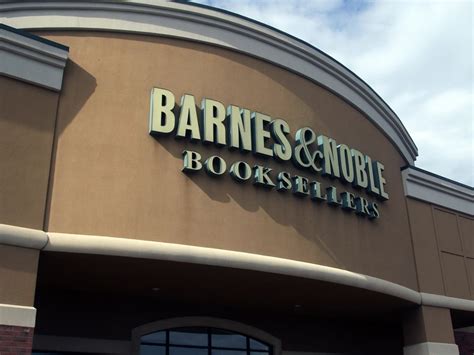 barnes and noble danbury ct Reader