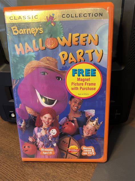 barneys halloween party PDF