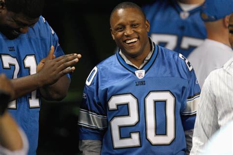 barry sanders height weight