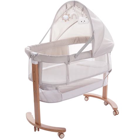 bassinet on wheels