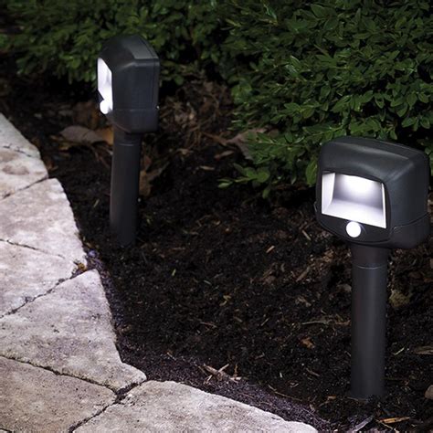 battery outdoor lights