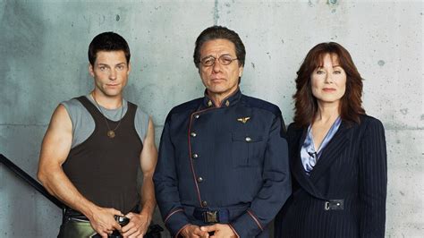 battlestar galactica remake with human clones