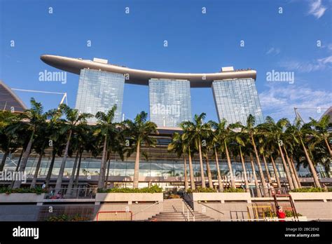 bayfront avenue marina bay sands singapore