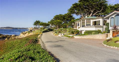 beachfront hotels carmel by the sea